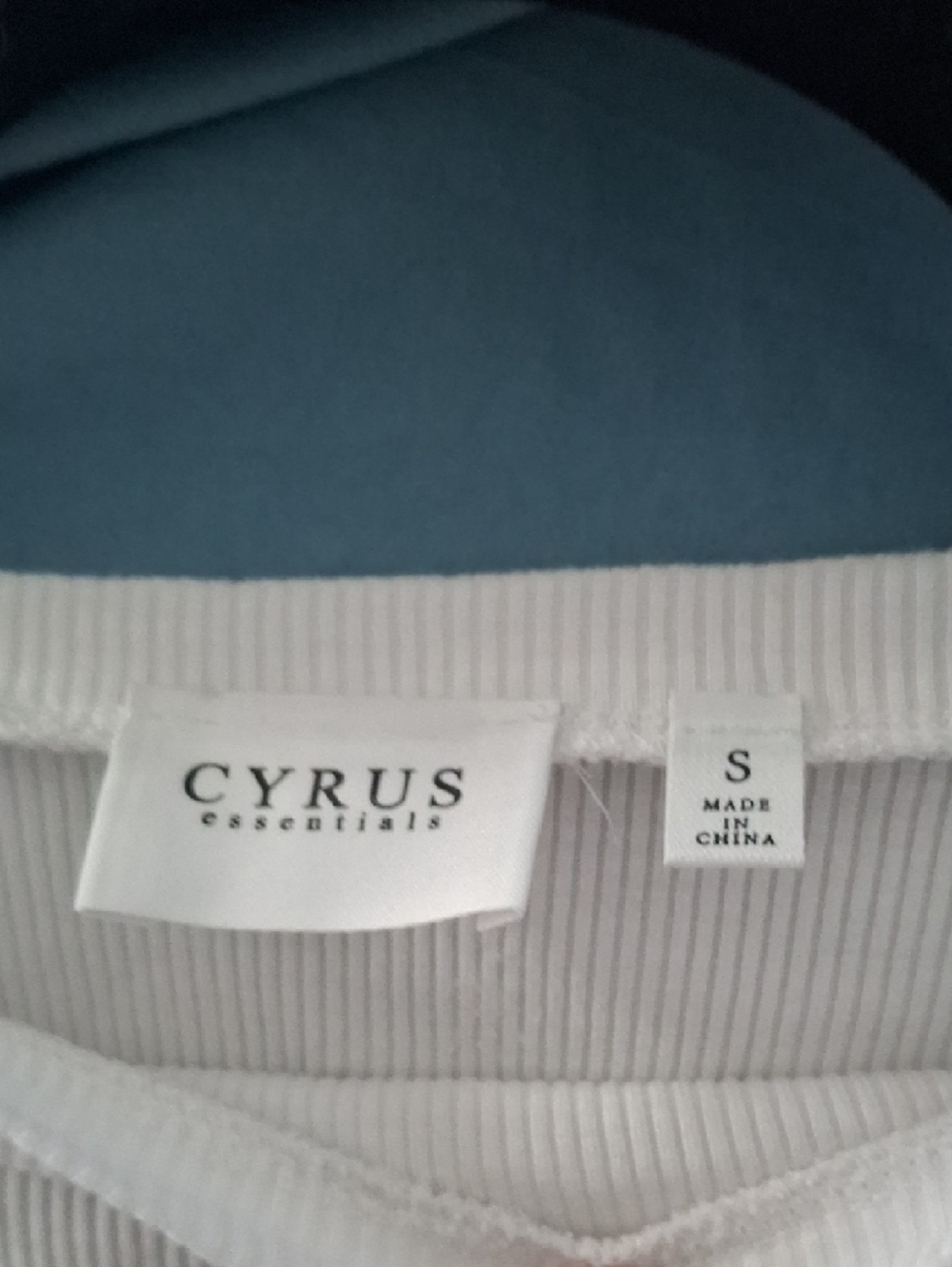 Cyrus White Ribbed Short-Sleeve Tee - Picture 2 of 3